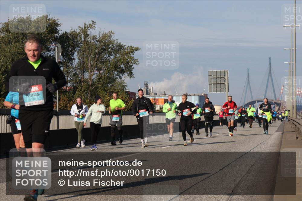 03.10.2025 - Köhlbrandbrückenlauf Luisa Fischer http://msf.ph/oto/9017150 03.10.2025 11:03:22 Position 3 2180 meine-sportfotos.de