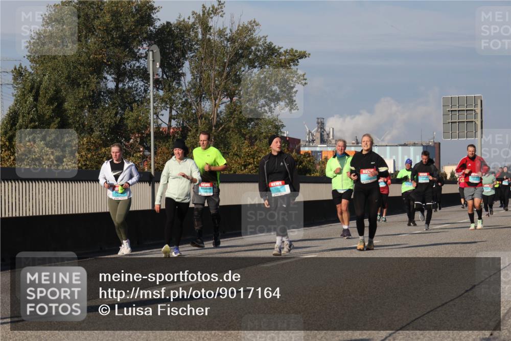 03.10.2025 - Köhlbrandbrückenlauf Luisa Fischer http://msf.ph/oto/9017164 03.10.2025 11:03:24 Position 3  meine-sportfotos.de