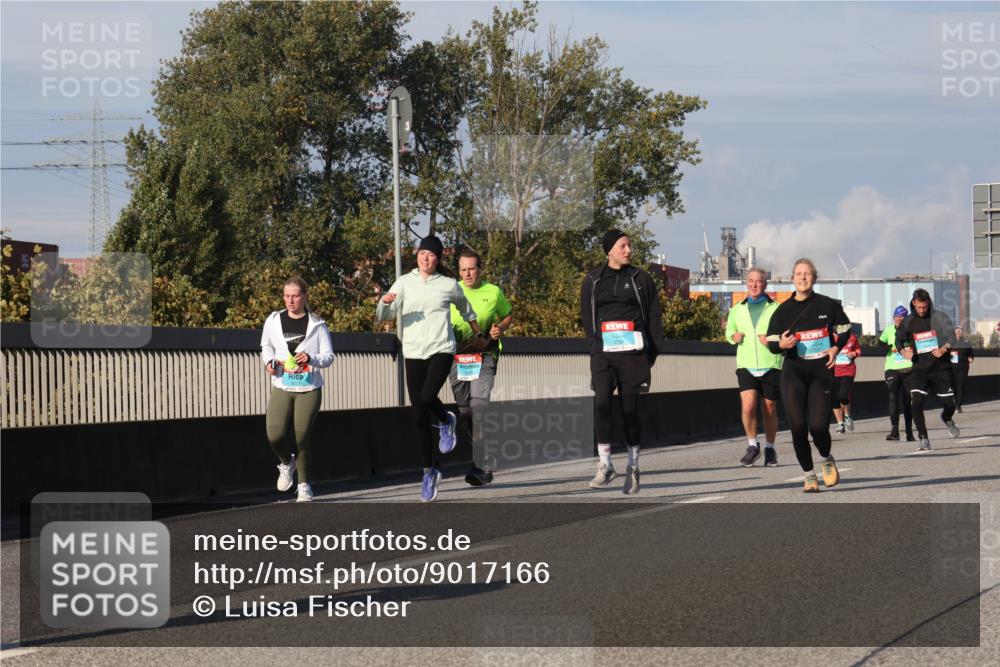 03.10.2025 - Köhlbrandbrückenlauf Luisa Fischer http://msf.ph/oto/9017166 03.10.2025 11:03:24 Position 3  meine-sportfotos.de