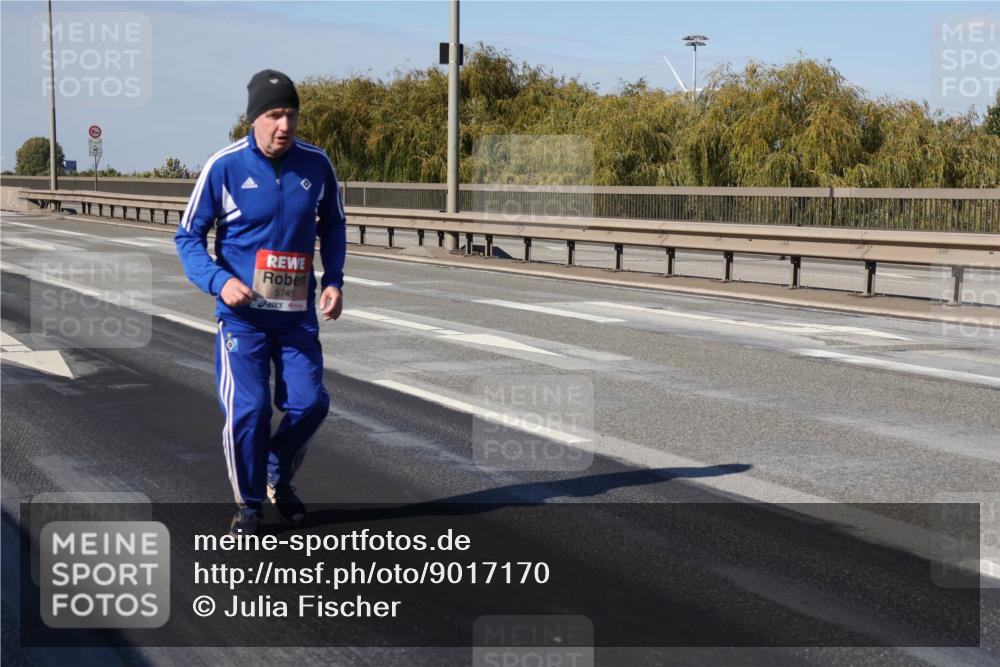 03.10.2025 - Köhlbrandbrückenlauf Julia Fischer http://msf.ph/oto/9017170 03.10.2025 13:23:29 Position 3 5748 meine-sportfotos.de