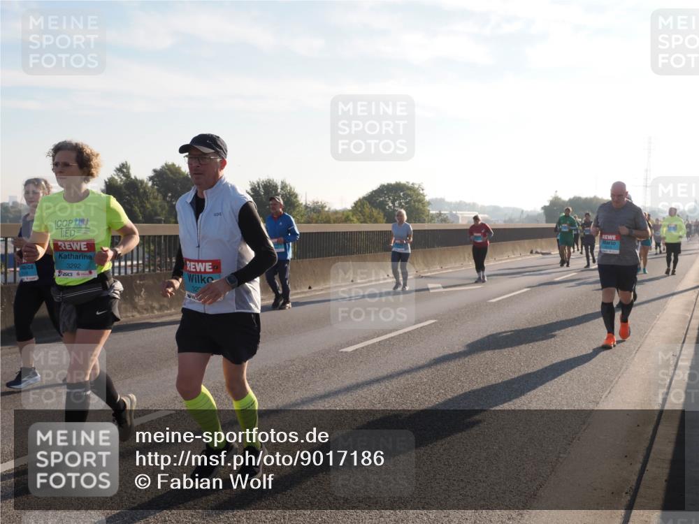 03.10.2025 - Köhlbrandbrückenlauf Fabian Wolf http://msf.ph/oto/9017186 03.10.2025 09:26:35 Position 3 10, 3292, 320 meine-sportfotos.de