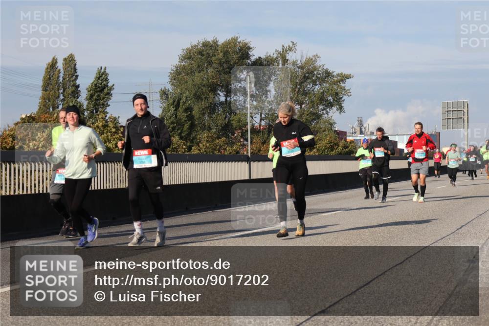 03.10.2025 - Köhlbrandbrückenlauf Luisa Fischer http://msf.ph/oto/9017202 03.10.2025 11:03:28 Position 3  meine-sportfotos.de