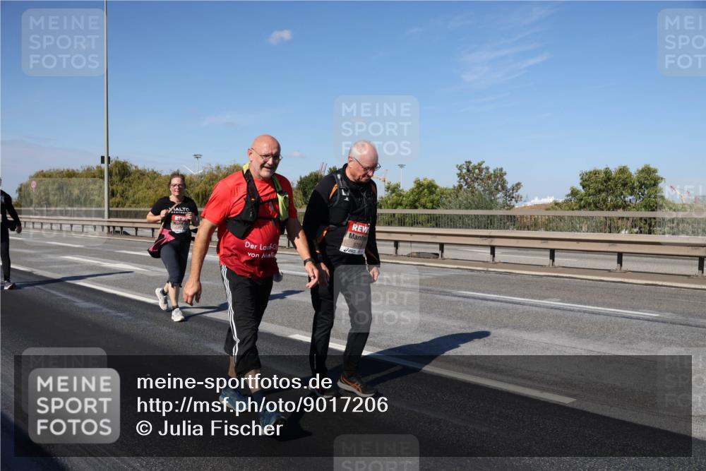 03.10.2025 - Köhlbrandbrückenlauf Julia Fischer http://msf.ph/oto/9017206 03.10.2025 13:23:46 Position 3  meine-sportfotos.de