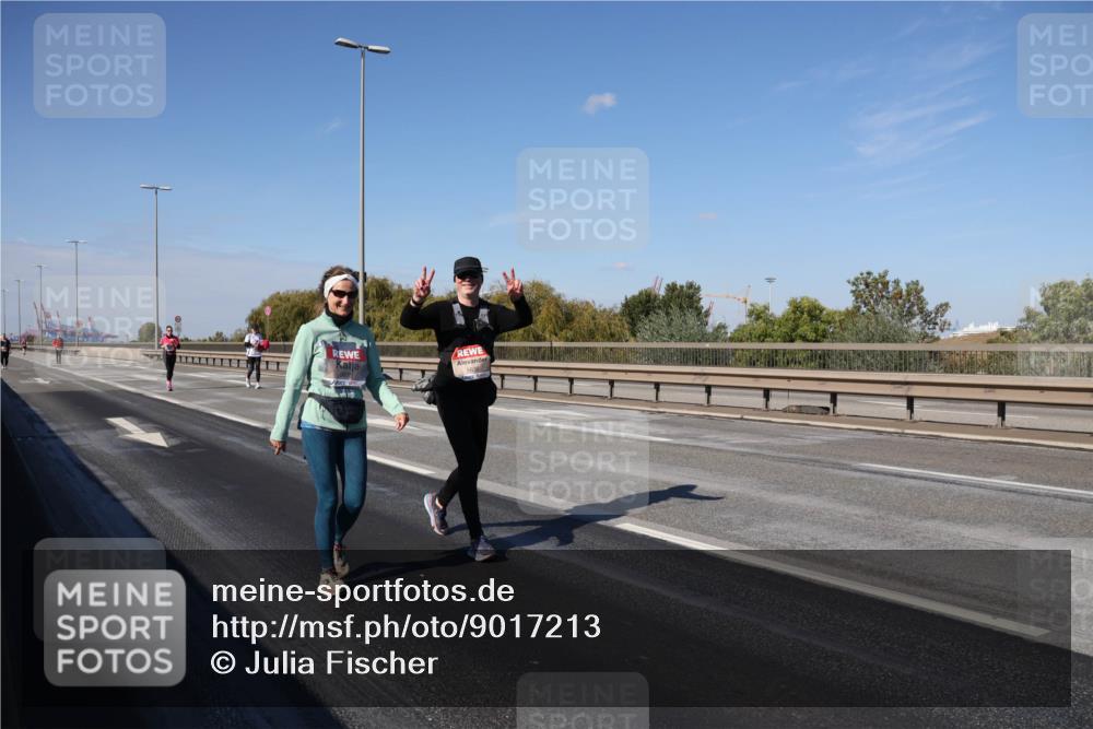 03.10.2025 - Köhlbrandbrückenlauf Julia Fischer http://msf.ph/oto/9017213 03.10.2025 13:23:50 Position 3  meine-sportfotos.de