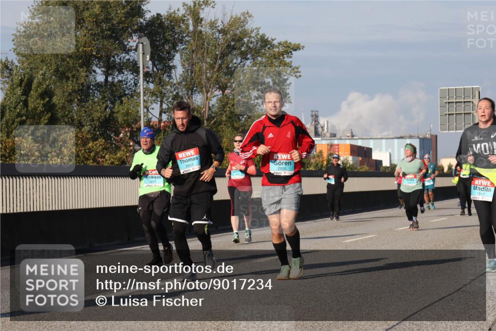 03.10.2025 - Köhlbrandbrückenlauf Luisa Fischer http://msf.ph/oto/9017234 03.10.2025 11:03:31 Position 3 2674, 2854, 2855, 1547 meine-sportfotos.de