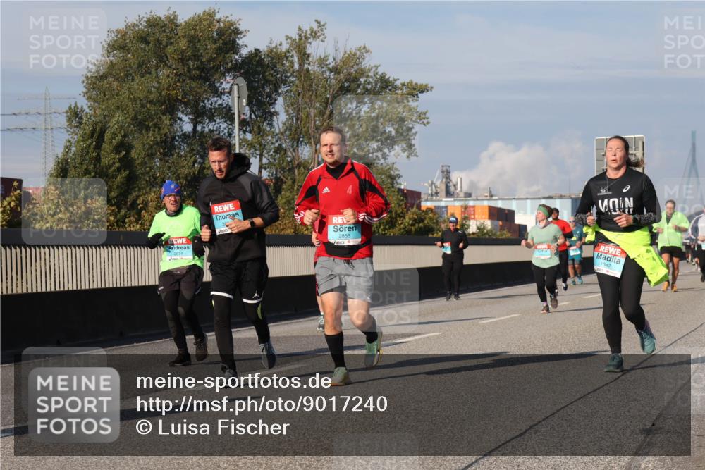 03.10.2025 - Köhlbrandbrückenlauf Luisa Fischer http://msf.ph/oto/9017240 03.10.2025 11:03:32 Position 3 20, 2855, 1547 meine-sportfotos.de