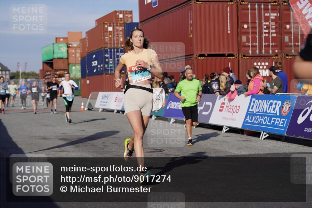 03.10.2025 - Köhlbrandbrückenlauf Michael Burmester http://msf.ph/oto/9017274 03.10.2025 10:16:39 Ziel 1303, 1304, 1437, 1708, 2113, 2247, 2349, 2404, 3194, 3747 meine-sportfotos.de