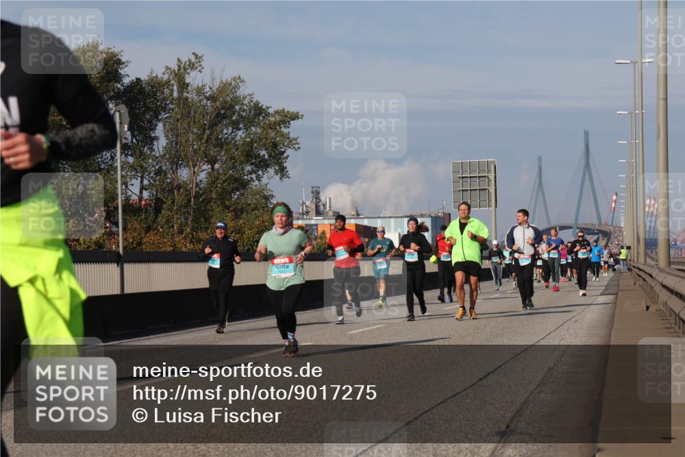 03.10.2025 - Köhlbrandbrückenlauf Luisa Fischer http://msf.ph/oto/9017275 03.10.2025 11:03:35 Position 3  meine-sportfotos.de