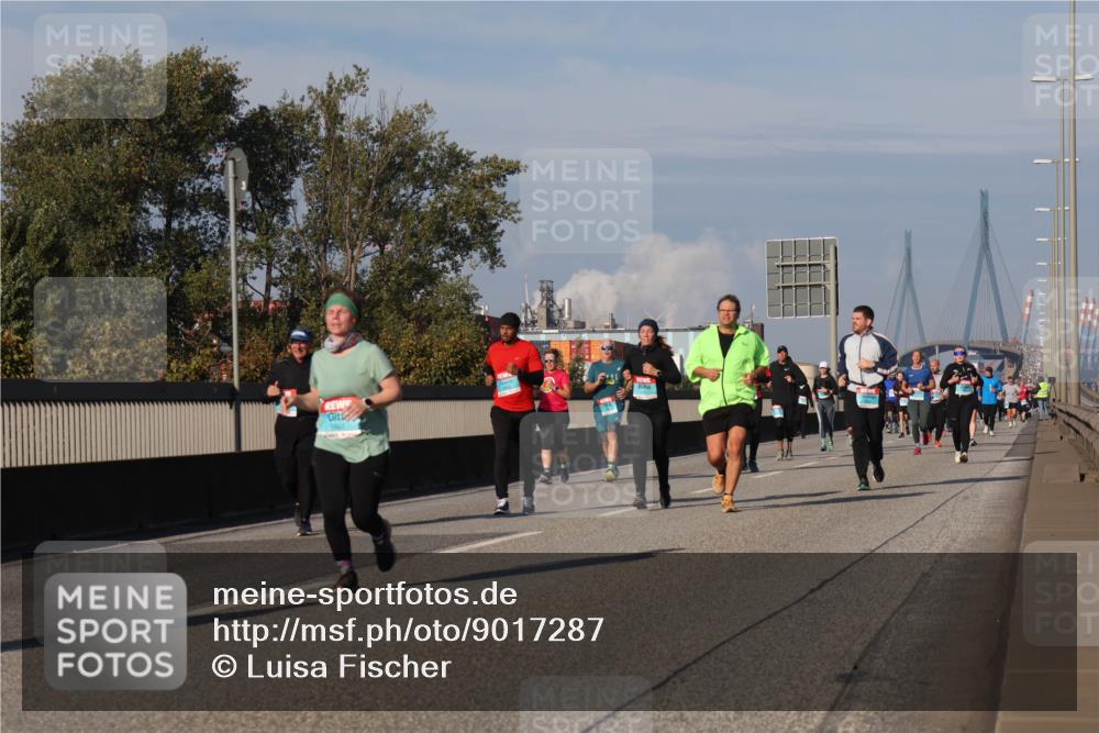 03.10.2025 - Köhlbrandbrückenlauf Luisa Fischer http://msf.ph/oto/9017287 03.10.2025 11:03:37 Position 3  meine-sportfotos.de