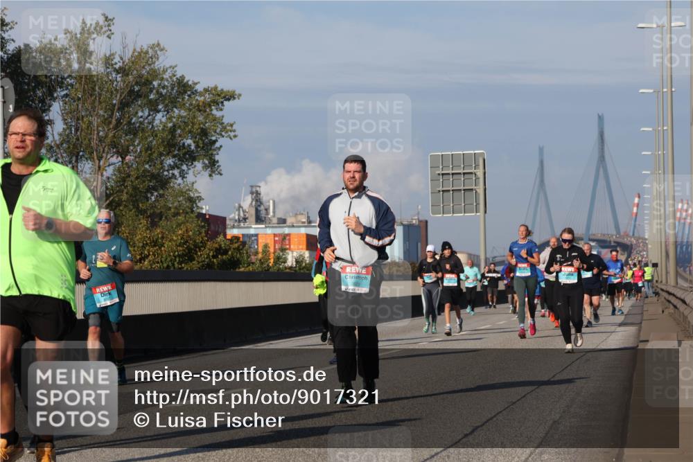 03.10.2025 - Köhlbrandbrückenlauf Luisa Fischer http://msf.ph/oto/9017321 03.10.2025 11:03:41 Position 3 3697 meine-sportfotos.de