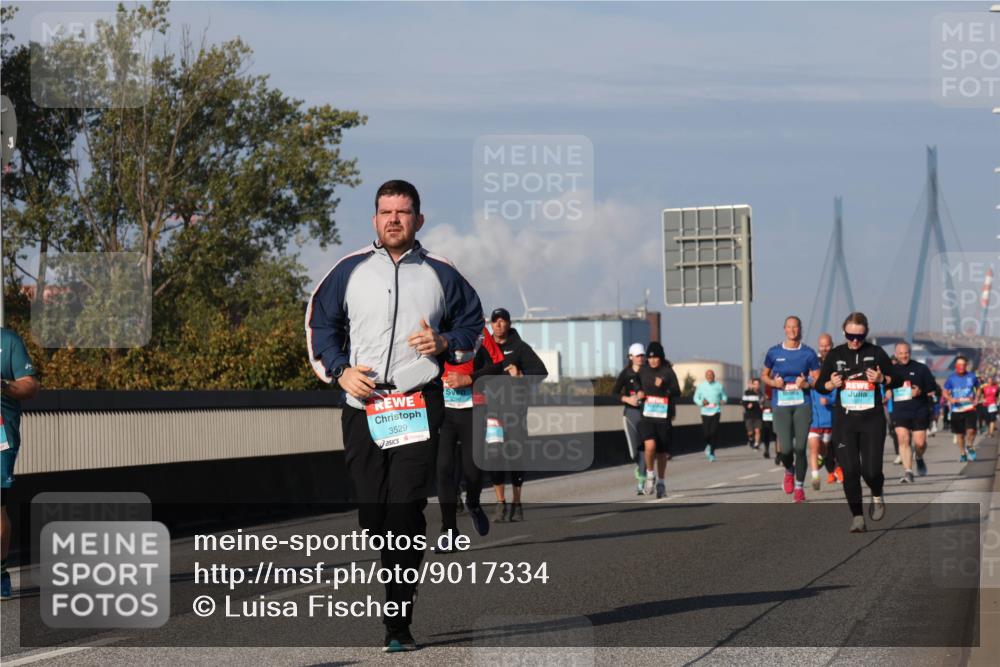 03.10.2025 - Köhlbrandbrückenlauf Luisa Fischer http://msf.ph/oto/9017334 03.10.2025 11:03:43 Position 3 3529 meine-sportfotos.de