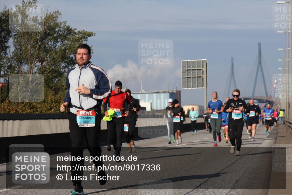 03.10.2025 - Köhlbrandbrückenlauf Luisa Fischer http://msf.ph/oto/9017336 03.10.2025 11:03:43 Position 3 3529, 971 meine-sportfotos.de