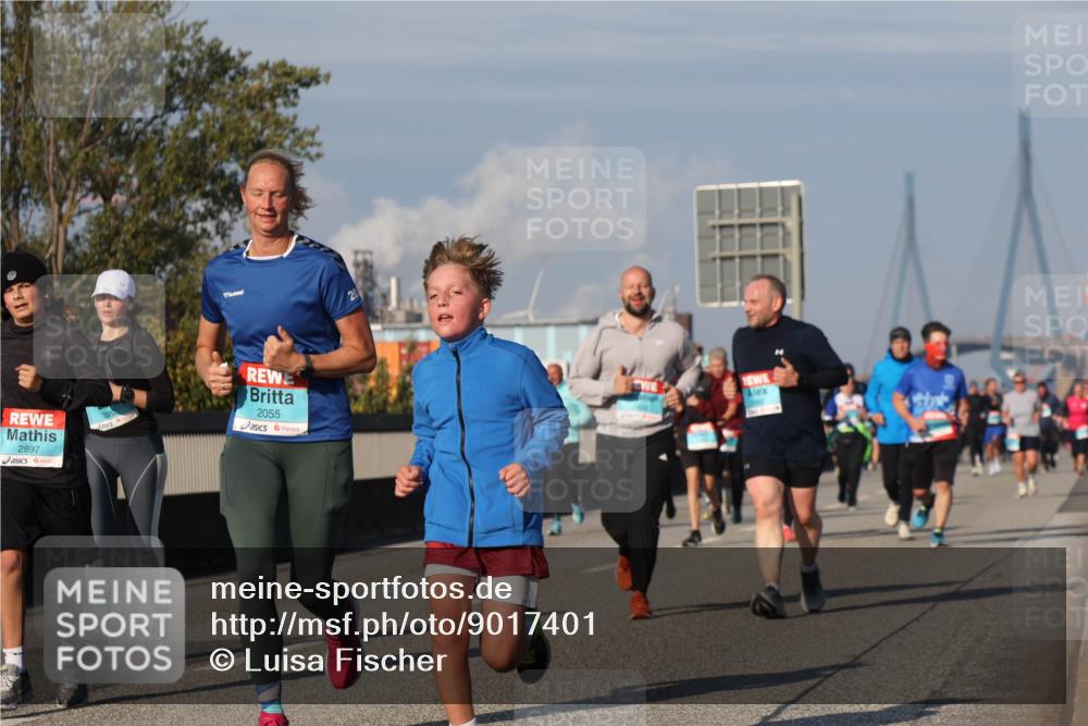 03.10.2025 - Köhlbrandbrückenlauf Luisa Fischer http://msf.ph/oto/9017401 03.10.2025 11:03:51 Position 3 2897, 2055 meine-sportfotos.de