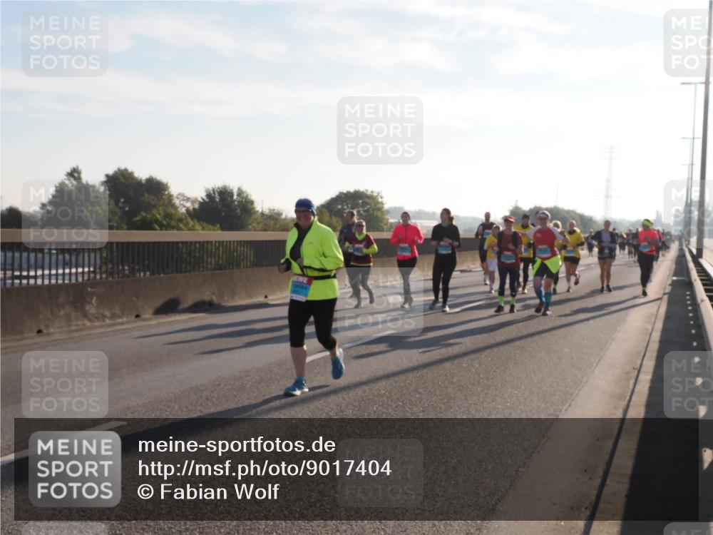 03.10.2025 - Köhlbrandbrückenlauf Fabian Wolf http://msf.ph/oto/9017404 03.10.2025 09:26:45 Position 3  meine-sportfotos.de