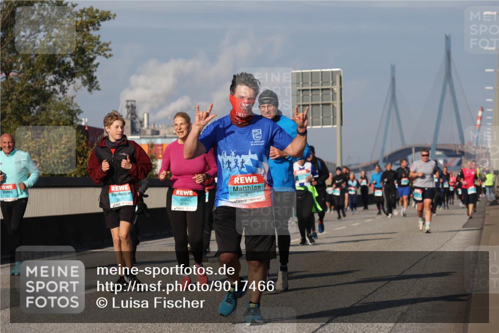 03.10.2025 - Köhlbrandbrückenlauf Luisa Fischer http://msf.ph/oto/9017466 03.10.2025 11:03:57 Position 3 1861, 15, 3635, 3783, 2675 meine-sportfotos.de