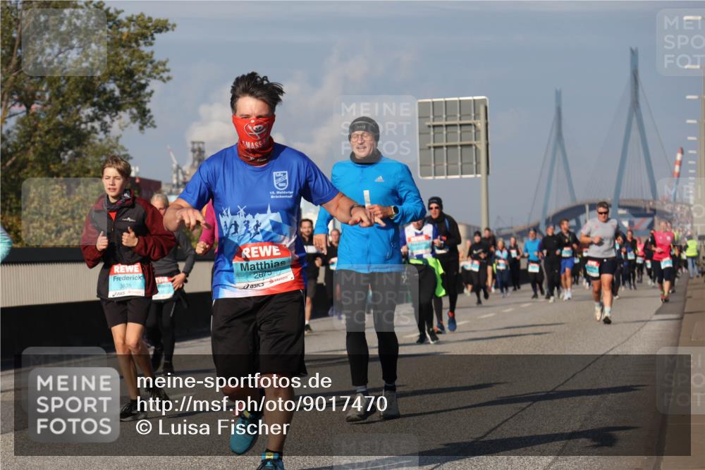 03.10.2025 - Köhlbrandbrückenlauf Luisa Fischer http://msf.ph/oto/9017470 03.10.2025 11:03:58 Position 3 15, 3635, 26757 meine-sportfotos.de