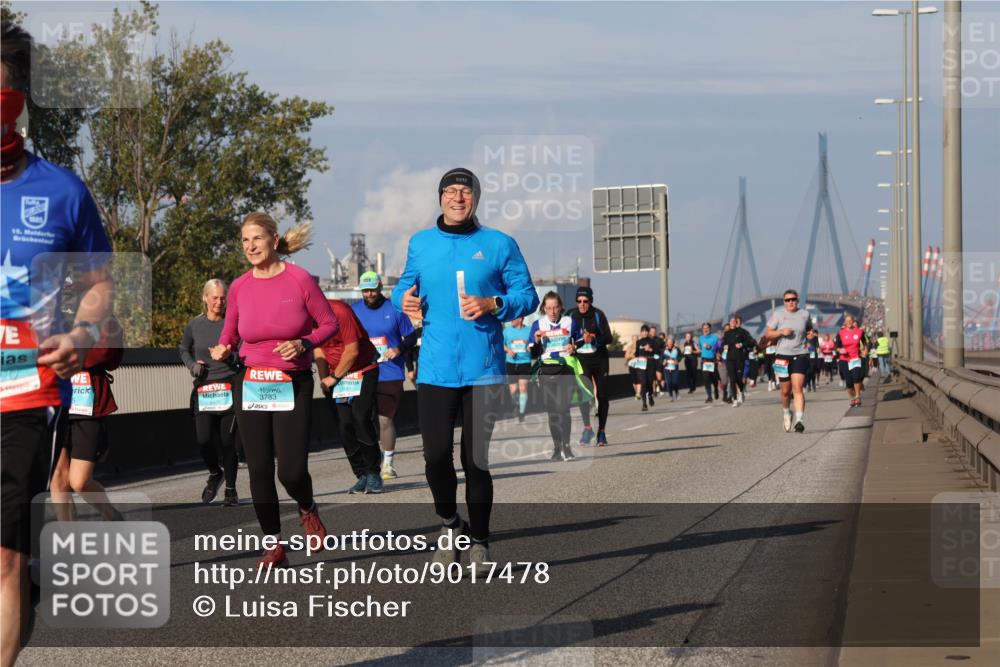 03.10.2025 - Köhlbrandbrückenlauf Luisa Fischer http://msf.ph/oto/9017478 03.10.2025 11:03:59 Position 3 15, 3783 meine-sportfotos.de