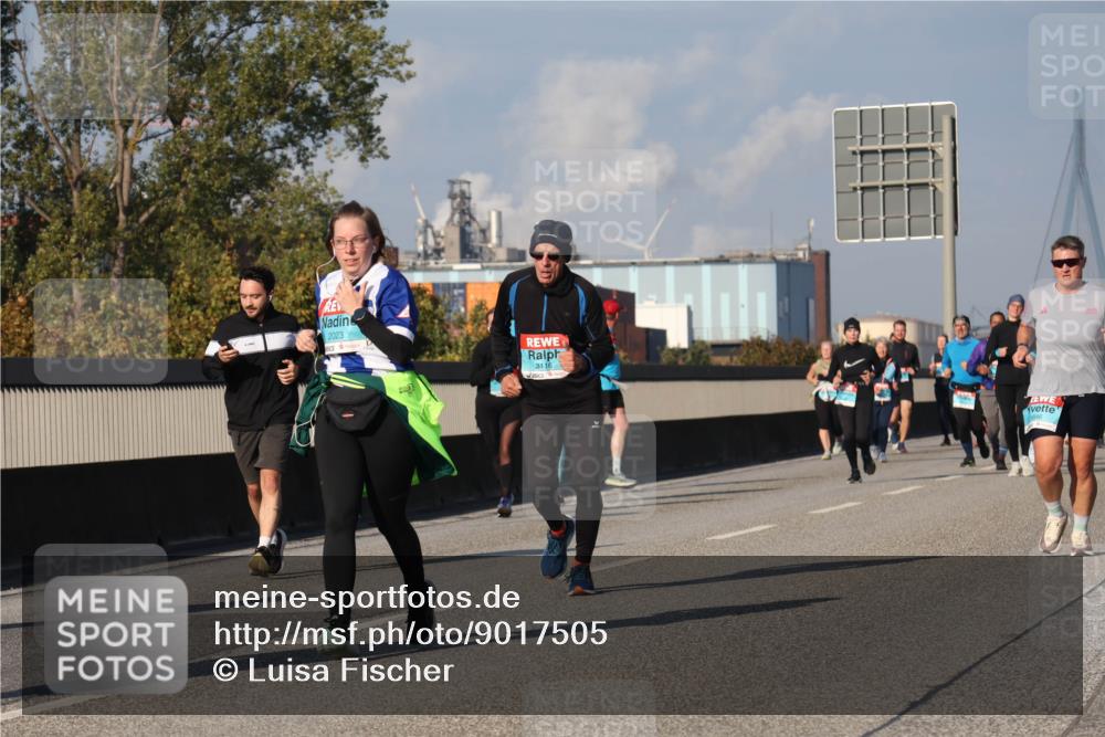 03.10.2025 - Köhlbrandbrückenlauf Luisa Fischer http://msf.ph/oto/9017505 03.10.2025 11:04:03 Position 3 2023, 3116 meine-sportfotos.de