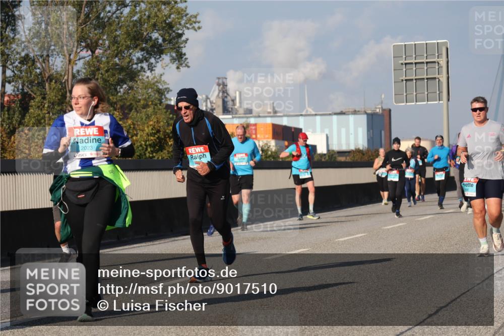 03.10.2025 - Köhlbrandbrückenlauf Luisa Fischer http://msf.ph/oto/9017510 03.10.2025 11:04:04 Position 3 2023 meine-sportfotos.de