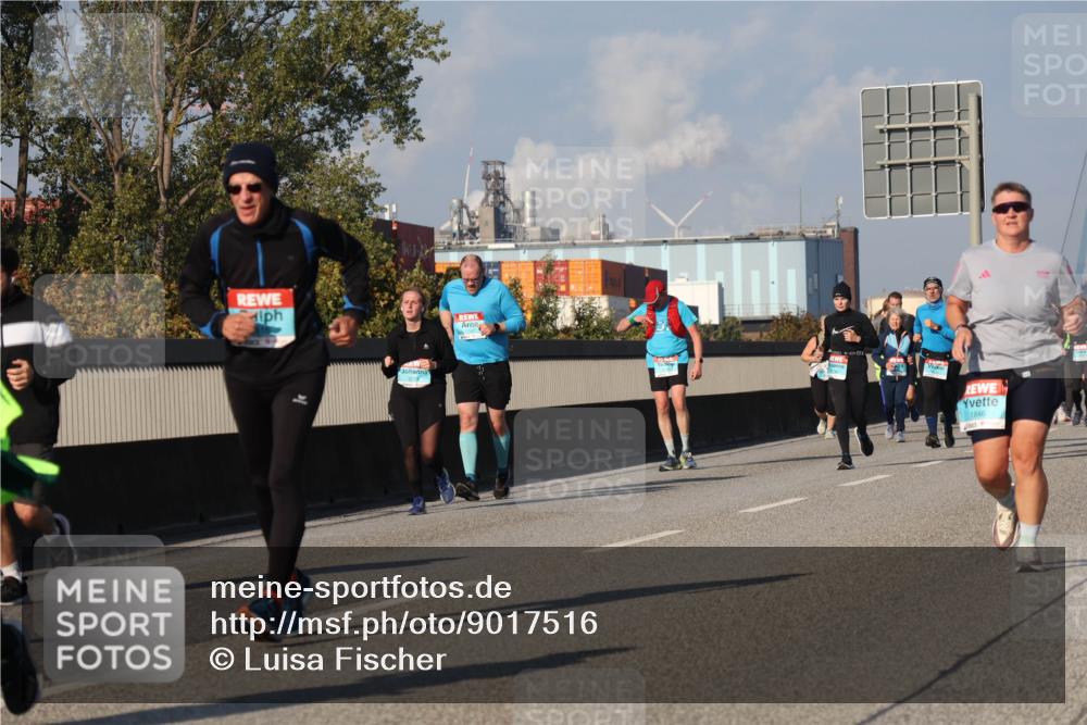 03.10.2025 - Köhlbrandbrückenlauf Luisa Fischer http://msf.ph/oto/9017516 03.10.2025 11:04:05 Position 3 1846 meine-sportfotos.de