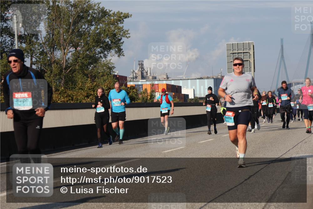 03.10.2025 - Köhlbrandbrückenlauf Luisa Fischer http://msf.ph/oto/9017523 03.10.2025 11:04:07 Position 3  meine-sportfotos.de