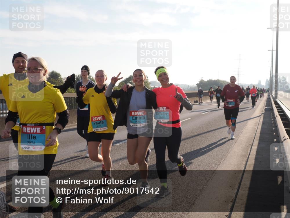 03.10.2025 - Köhlbrandbrückenlauf Fabian Wolf http://msf.ph/oto/9017542 03.10.2025 09:26:52 Position 3 2874, 2875, 2297, 2299 meine-sportfotos.de