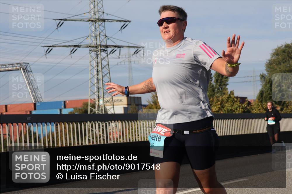 03.10.2025 - Köhlbrandbrückenlauf Luisa Fischer http://msf.ph/oto/9017548 03.10.2025 11:04:12 Position 3 71106, 846 meine-sportfotos.de