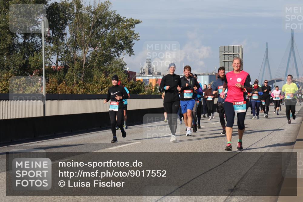 03.10.2025 - Köhlbrandbrückenlauf Luisa Fischer http://msf.ph/oto/9017552 03.10.2025 11:04:13 Position 3 2943 meine-sportfotos.de