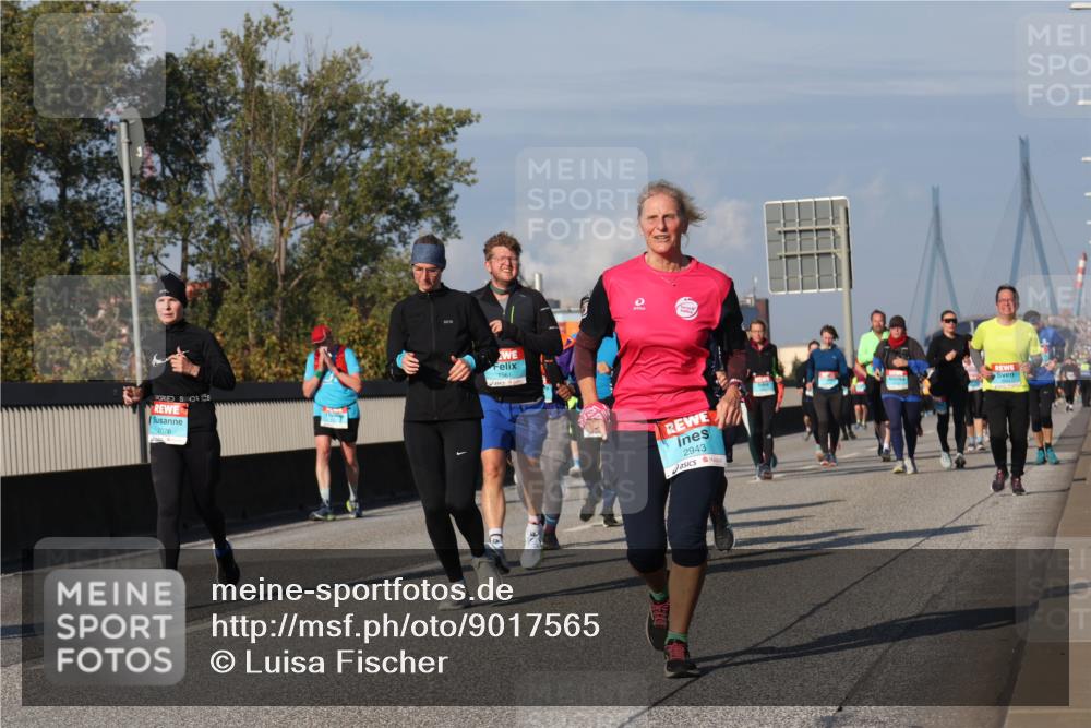 03.10.2025 - Köhlbrandbrückenlauf Luisa Fischer http://msf.ph/oto/9017565 03.10.2025 11:04:15 Position 3 2076, 2943 meine-sportfotos.de