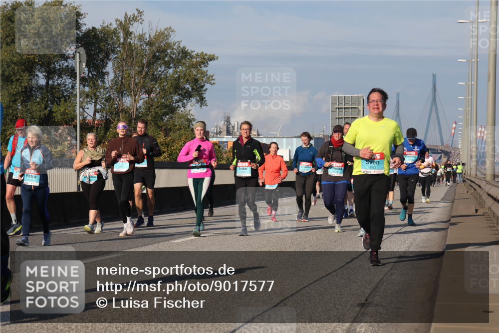 03.10.2025 - Köhlbrandbrückenlauf Luisa Fischer http://msf.ph/oto/9017577 03.10.2025 11:04:21 Position 3 1663 meine-sportfotos.de