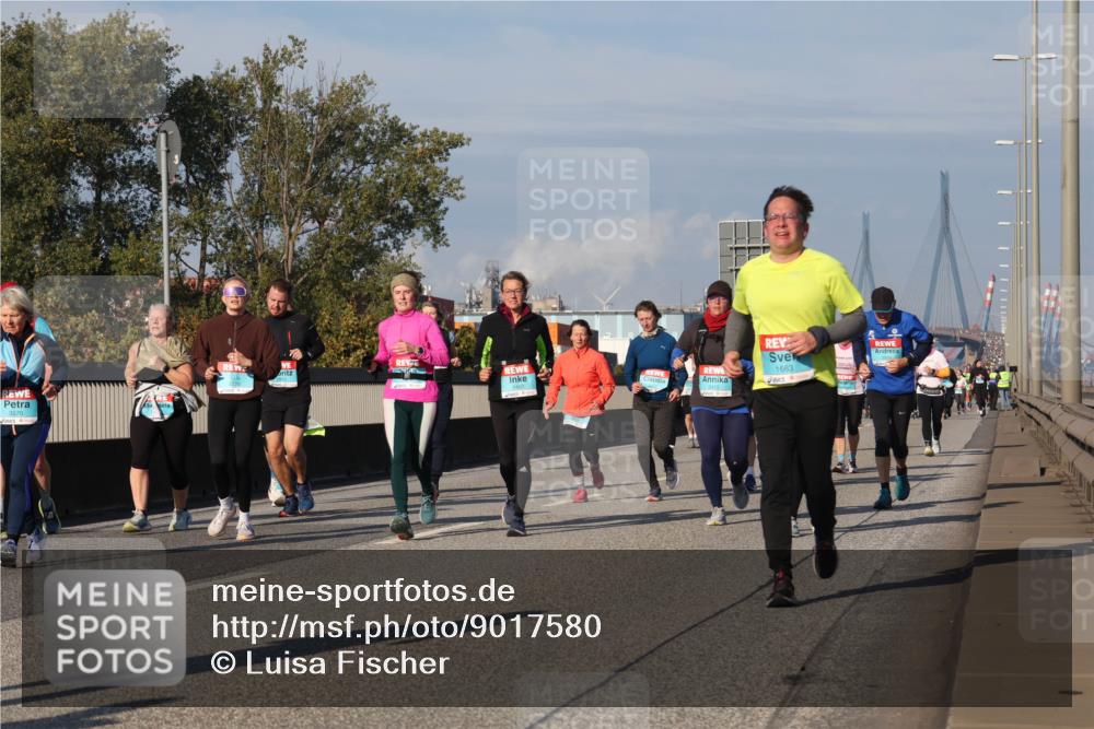 03.10.2025 - Köhlbrandbrückenlauf Luisa Fischer http://msf.ph/oto/9017580 03.10.2025 11:04:21 Position 3 1663, 6 meine-sportfotos.de
