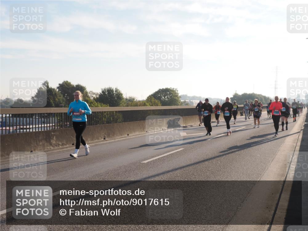 03.10.2025 - Köhlbrandbrückenlauf Fabian Wolf http://msf.ph/oto/9017615 03.10.2025 09:26:56 Position 3  meine-sportfotos.de
