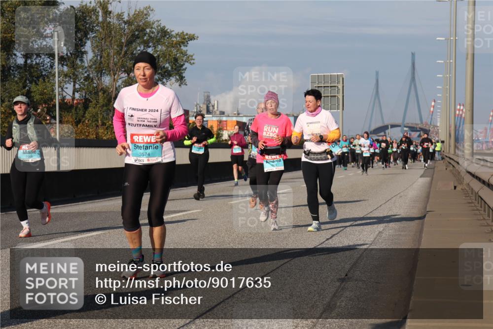 03.10.2025 - Köhlbrandbrückenlauf Luisa Fischer http://msf.ph/oto/9017635 03.10.2025 11:04:30 Position 3 2068, 2024, 760, 3574, 1804 meine-sportfotos.de
