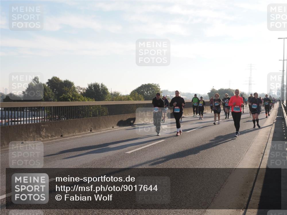 03.10.2025 - Köhlbrandbrückenlauf Fabian Wolf http://msf.ph/oto/9017644 03.10.2025 09:26:58 Position 3  meine-sportfotos.de