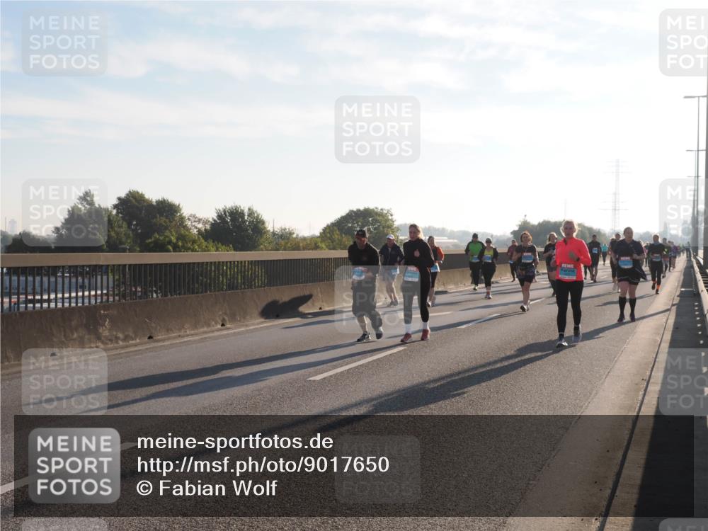 03.10.2025 - Köhlbrandbrückenlauf Fabian Wolf http://msf.ph/oto/9017650 03.10.2025 09:26:58 Position 3  meine-sportfotos.de