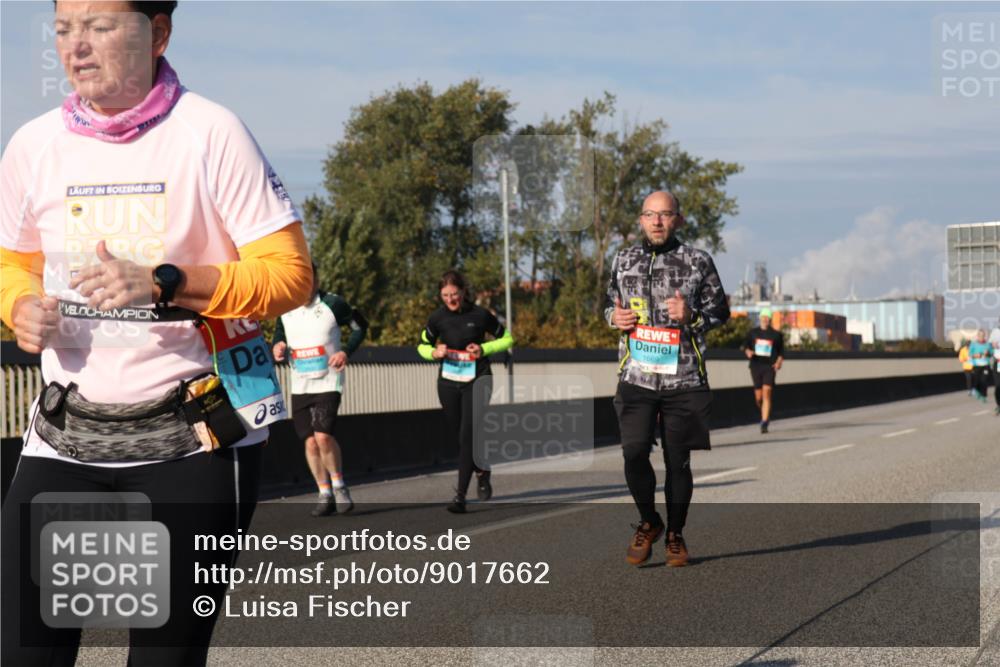 03.10.2025 - Köhlbrandbrückenlauf Luisa Fischer http://msf.ph/oto/9017662 03.10.2025 11:04:35 Position 3 1669 meine-sportfotos.de