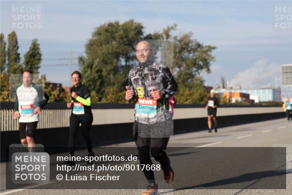 03.10.2025 - Köhlbrandbrückenlauf Luisa Fischer http://msf.ph/oto/9017668 03.10.2025 11:04:36 Position 3 1669 meine-sportfotos.de