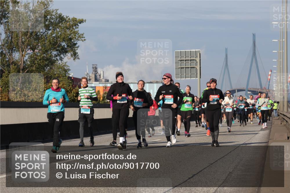 03.10.2025 - Köhlbrandbrückenlauf Luisa Fischer http://msf.ph/oto/9017700 03.10.2025 11:04:47 Position 3 1545, 3617, 55, 2616 meine-sportfotos.de