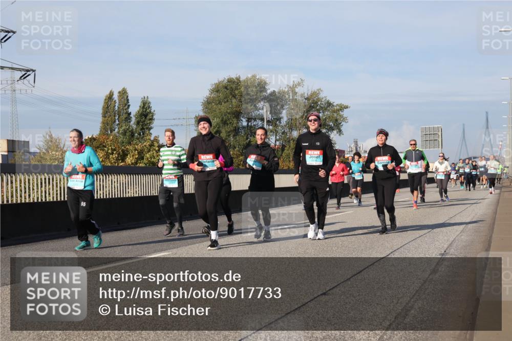 03.10.2025 - Köhlbrandbrückenlauf Luisa Fischer http://msf.ph/oto/9017733 03.10.2025 11:04:52 Position 3  meine-sportfotos.de
