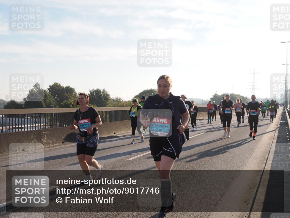 03.10.2025 - Köhlbrandbrückenlauf Fabian Wolf http://msf.ph/oto/9017746 03.10.2025 09:27:04 Position 3 2501 meine-sportfotos.de