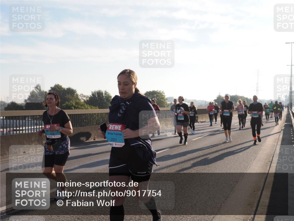03.10.2025 - Köhlbrandbrückenlauf Fabian Wolf http://msf.ph/oto/9017754 03.10.2025 09:27:04 Position 3 2936, 2501 meine-sportfotos.de