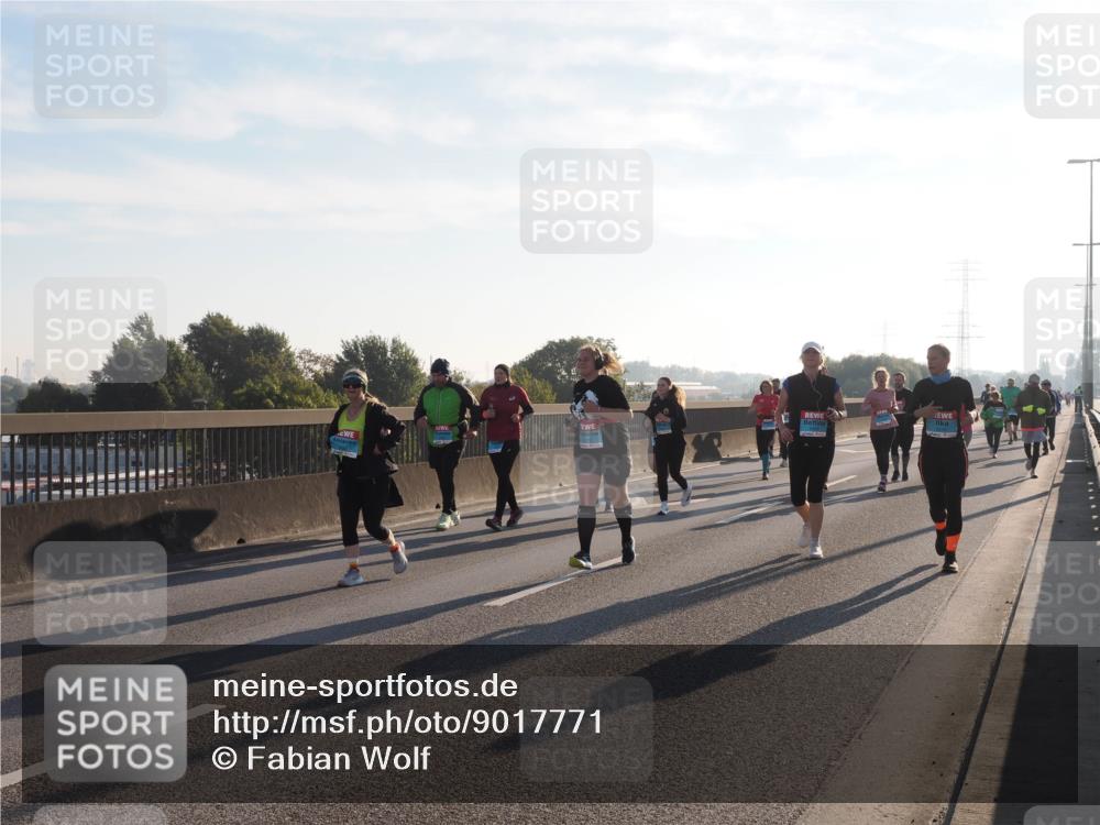 03.10.2025 - Köhlbrandbrückenlauf Fabian Wolf http://msf.ph/oto/9017771 03.10.2025 09:27:05 Position 3  meine-sportfotos.de