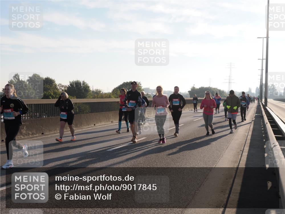 03.10.2025 - Köhlbrandbrückenlauf Fabian Wolf http://msf.ph/oto/9017845 03.10.2025 09:27:09 Position 3  meine-sportfotos.de