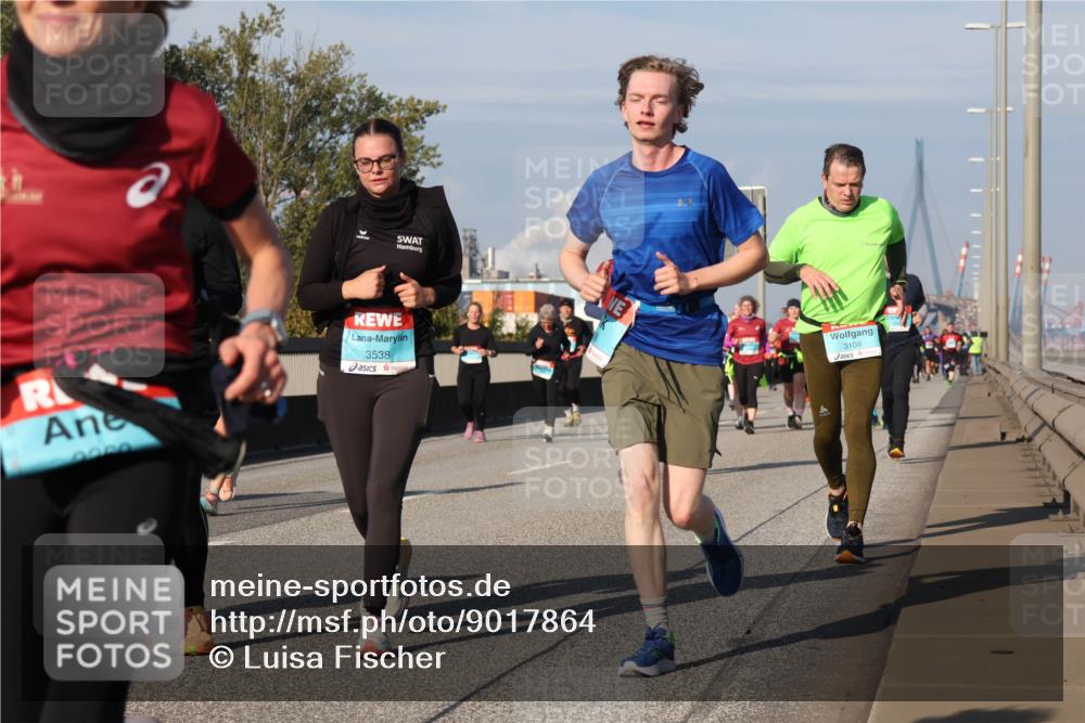 03.10.2025 - Köhlbrandbrückenlauf Luisa Fischer http://msf.ph/oto/9017864 03.10.2025 11:05:15 Position 3 3538, 3109 meine-sportfotos.de