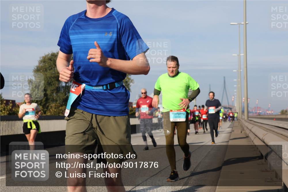 03.10.2025 - Köhlbrandbrückenlauf Luisa Fischer http://msf.ph/oto/9017876 03.10.2025 11:05:17 Position 3 3109 meine-sportfotos.de