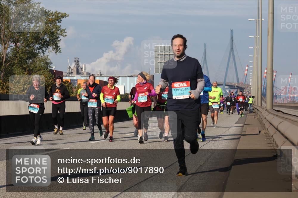 03.10.2025 - Köhlbrandbrückenlauf Luisa Fischer http://msf.ph/oto/9017890 03.10.2025 11:05:19 Position 3 3669, 2174 meine-sportfotos.de