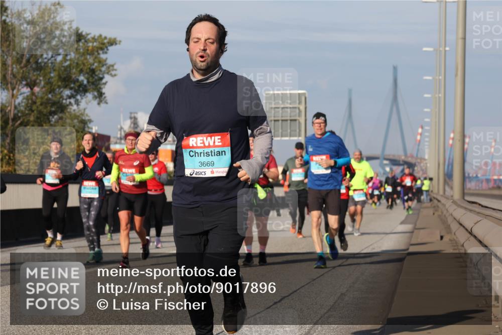 03.10.2025 - Köhlbrandbrückenlauf Luisa Fischer http://msf.ph/oto/9017896 03.10.2025 11:05:21 Position 3 3669 meine-sportfotos.de