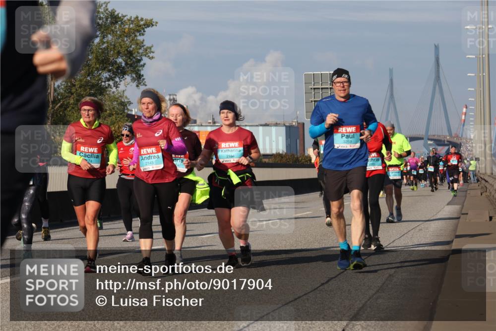 03.10.2025 - Köhlbrandbrückenlauf Luisa Fischer http://msf.ph/oto/9017904 03.10.2025 11:05:23 Position 3 2143, 2154, 3259, 3029 meine-sportfotos.de