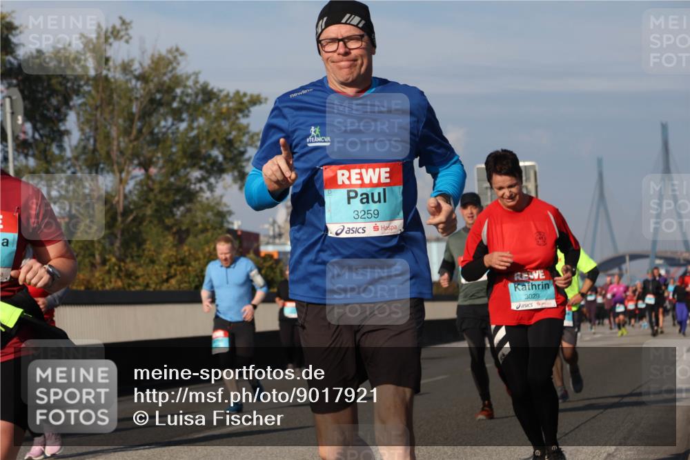03.10.2025 - Köhlbrandbrückenlauf Luisa Fischer http://msf.ph/oto/9017921 03.10.2025 11:05:26 Position 3 3259, 3029 meine-sportfotos.de