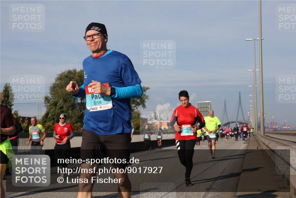 03.10.2025 - Köhlbrandbrückenlauf Luisa Fischer http://msf.ph/oto/9017927 03.10.2025 11:05:27 Position 3 3259, 3029 meine-sportfotos.de